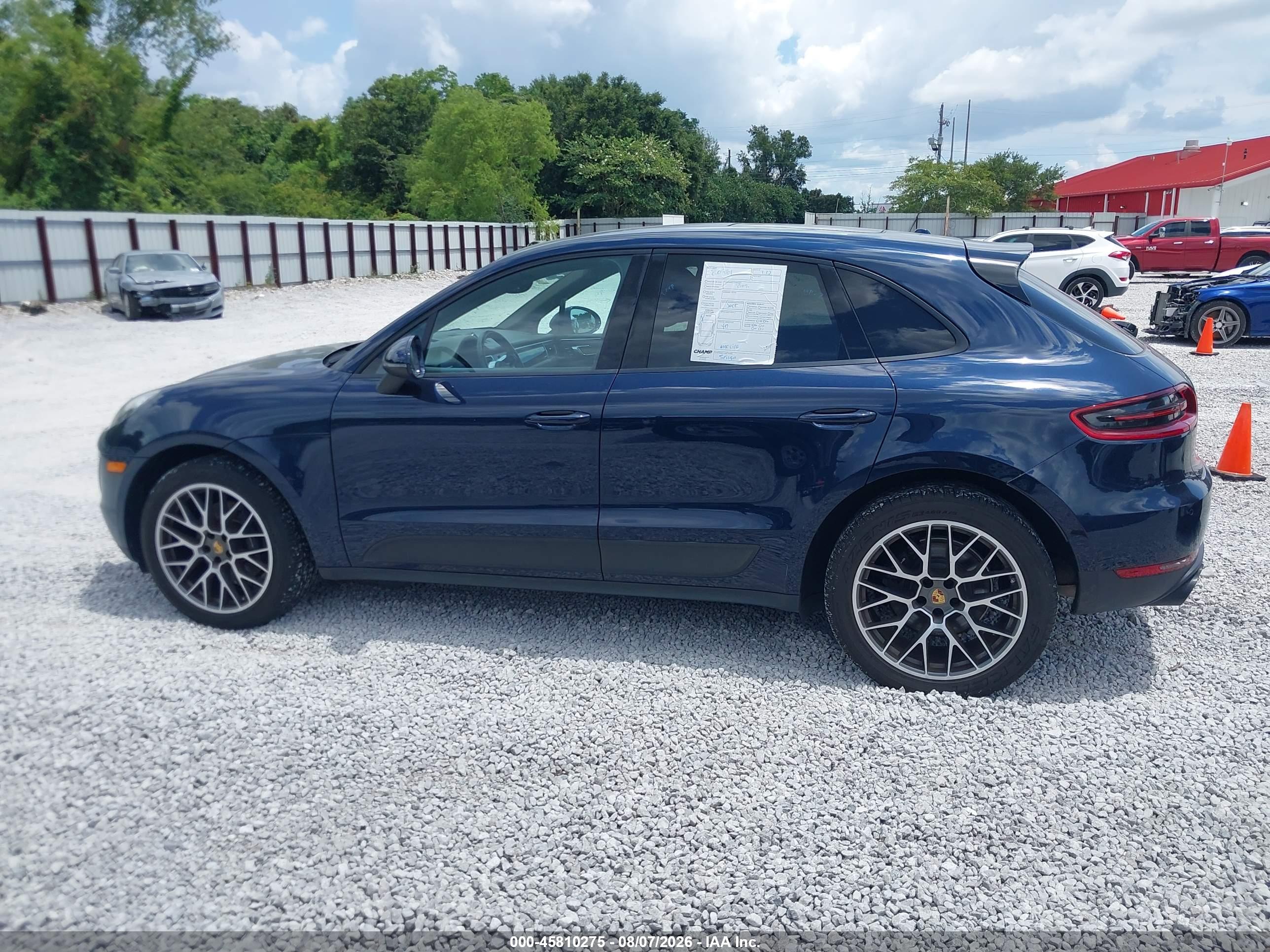 2018 PORSCHE MACAN SPORT EDITION