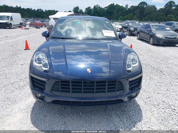 2018 PORSCHE MACAN SPORT EDITION