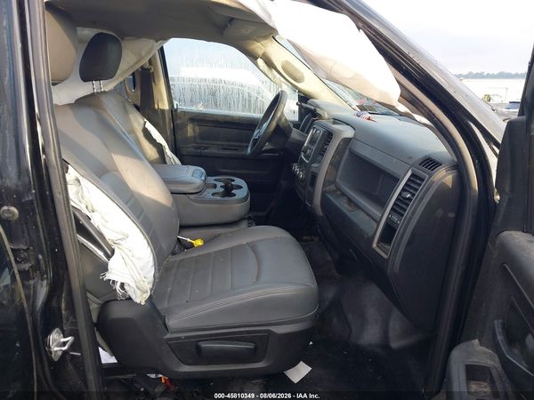 2020 RAM 1500 CLASSIC TRADESMAN  4X4 5'7 BOX