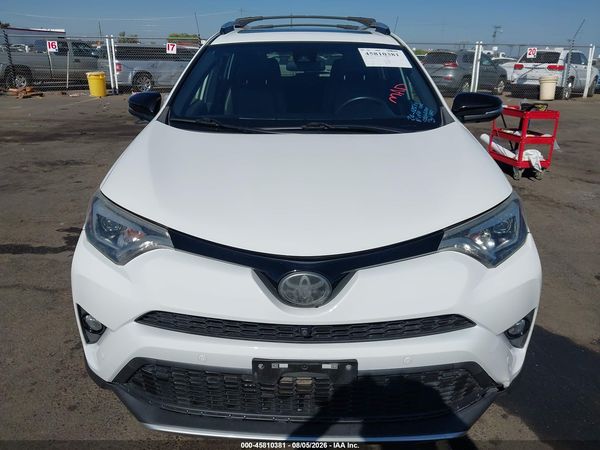 2016 TOYOTA RAV4 SE