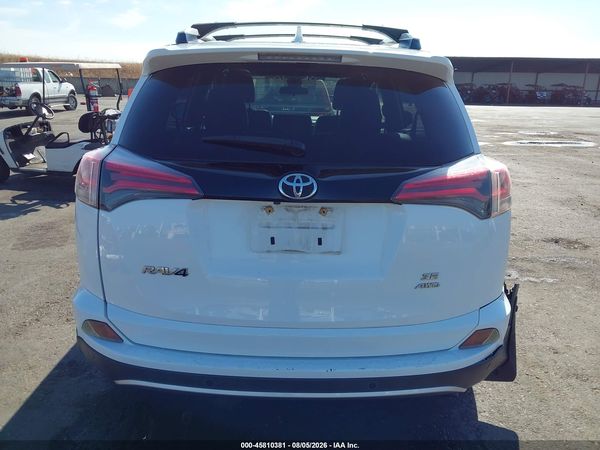 2016 TOYOTA RAV4 SE