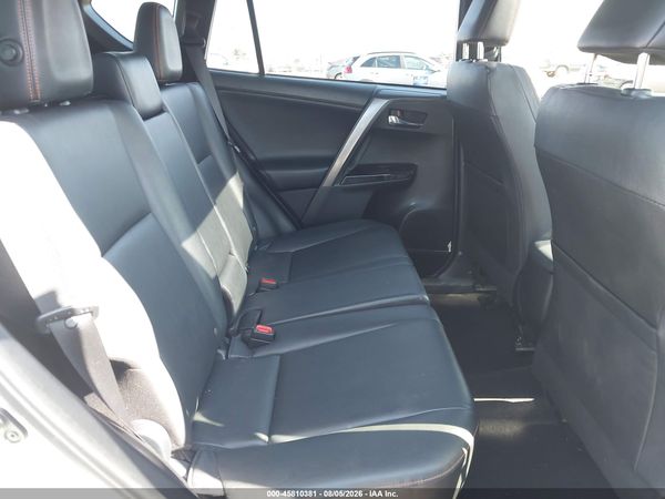 2016 TOYOTA RAV4 SE
