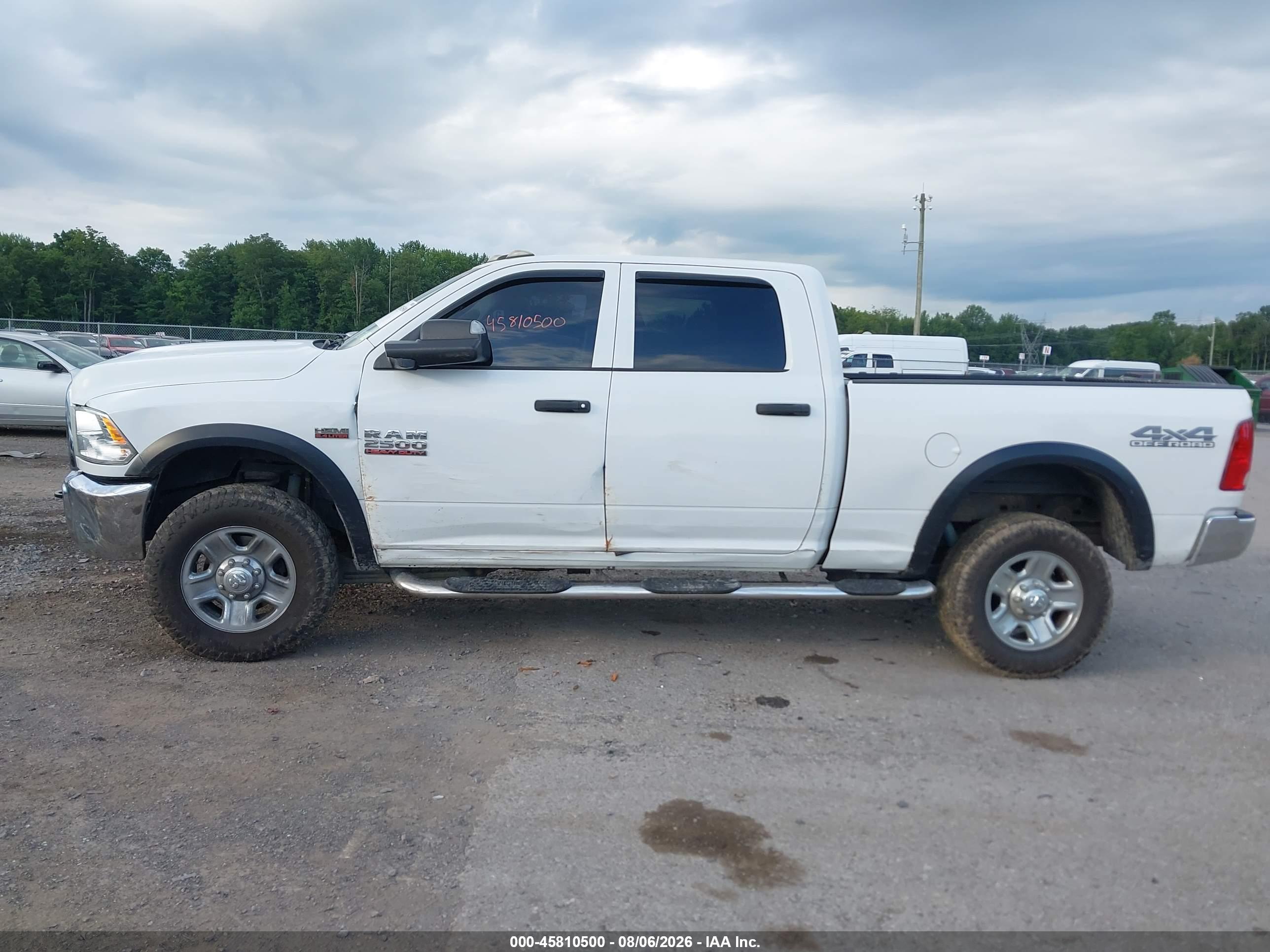 2017 RAM 2500 TRADESMAN  4X4 6'4 BOX