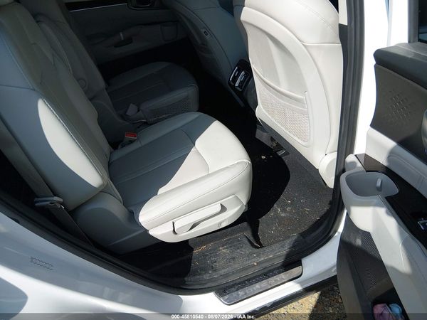 2022 KIA SORENTO PLUG-IN HYBRID SX