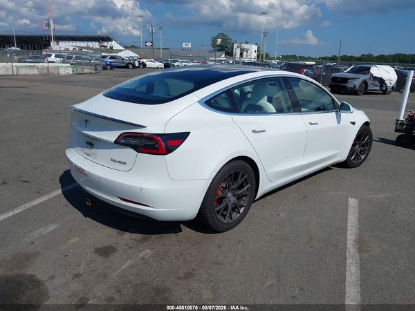 2018 TESLA MODEL 3 LONG RANGE/PERFORMANCE
