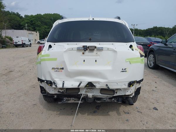 2018 TOYOTA RAV4 LE