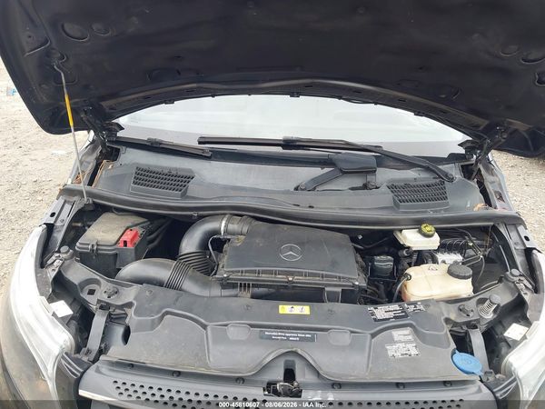 2018 MERCEDES-BENZ METRIS