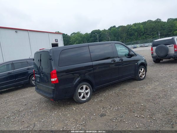 2018 MERCEDES-BENZ METRIS