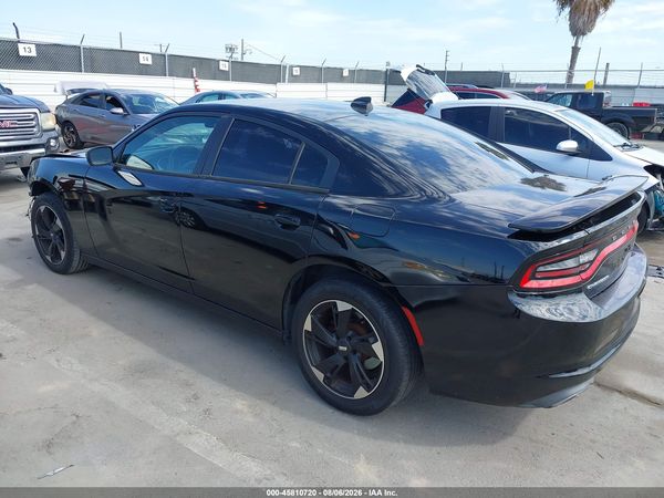 2016 DODGE CHARGER SXT