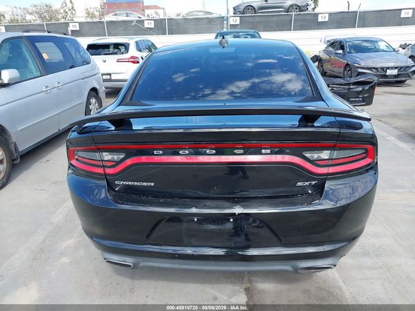 2016 DODGE CHARGER SXT