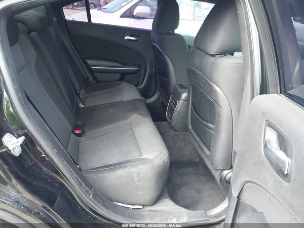 2016 DODGE CHARGER SXT