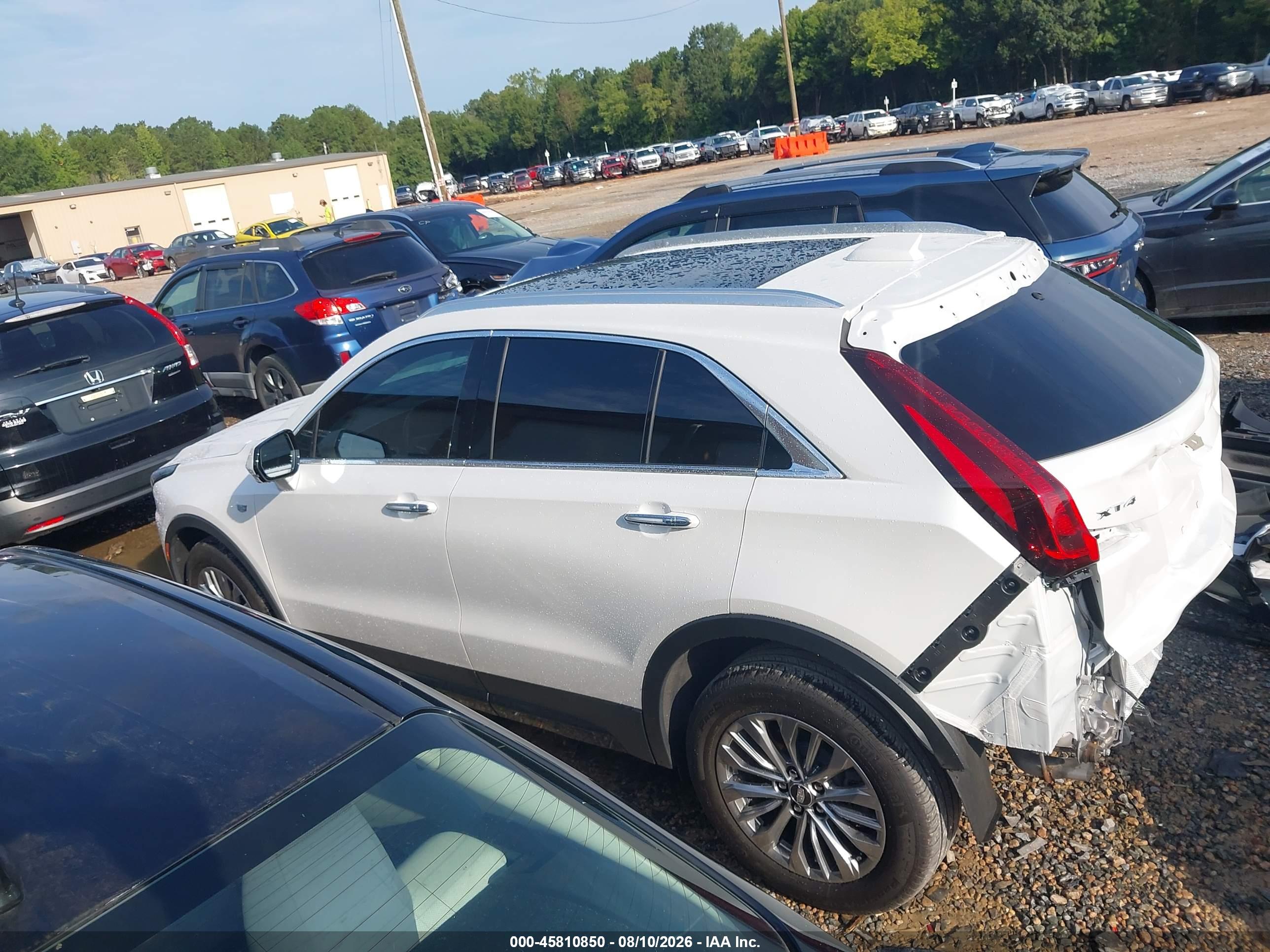 2025 CADILLAC XT4 FWD PREMIUM LUXURY