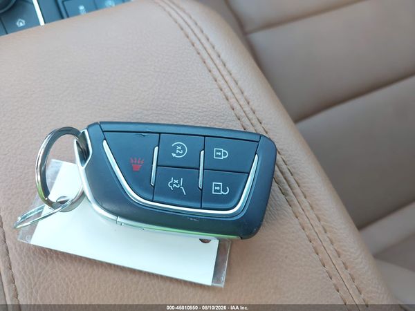 2025 CADILLAC XT4 FWD PREMIUM LUXURY