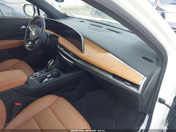 2025 CADILLAC XT4 FWD PREMIUM LUXURY