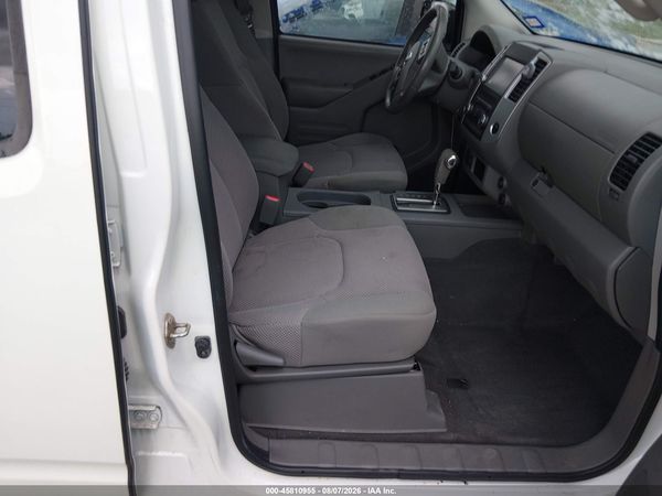 2019 NISSAN FRONTIER SV