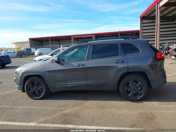 2018 JEEP CHEROKEE LATITUDE FWD — I117