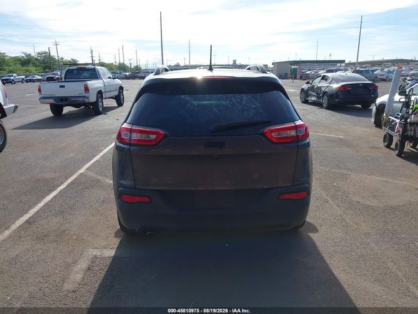 2018 JEEP CHEROKEE LATITUDE FWD — I119