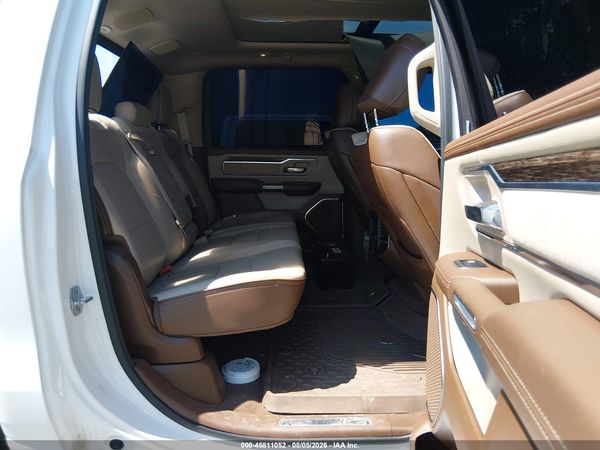 2019 RAM 1500 LARAMIE  4X4 5'7 BOX