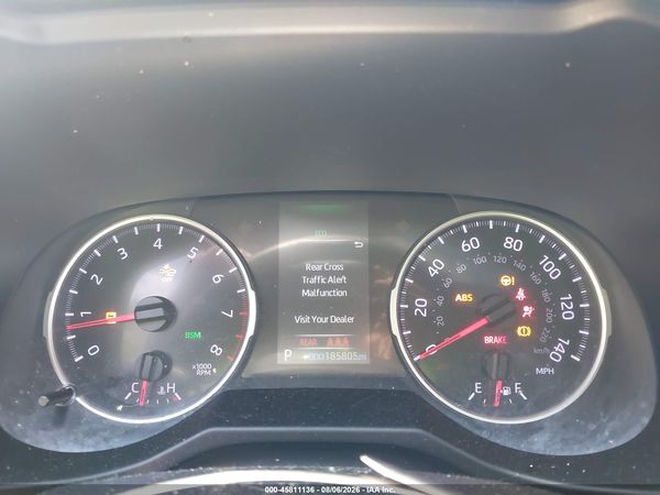 2019 TOYOTA RAV4 XLE