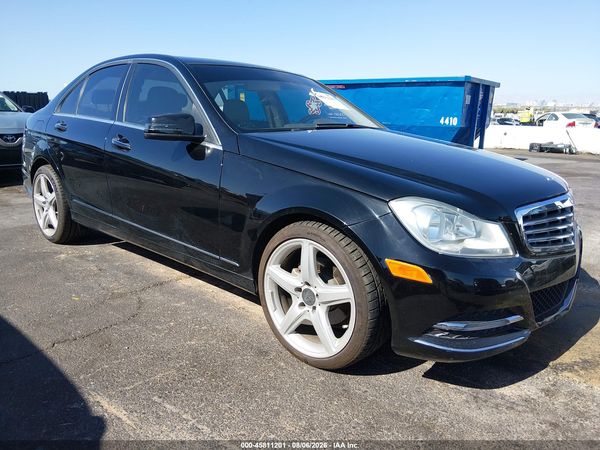 2014 MERCEDES-BENZ C 250 LUXURY