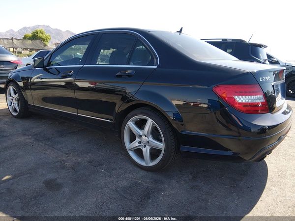 2014 MERCEDES-BENZ C 250 LUXURY