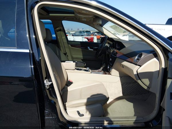 2014 MERCEDES-BENZ C 250 LUXURY
