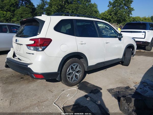 2021 SUBARU FORESTER — I4