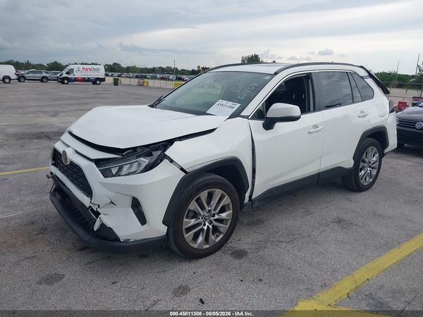 2019 TOYOTA RAV4 XLE PREMIUM