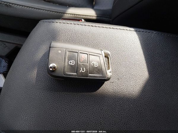 2019 VOLKSWAGEN TIGUAN — I11