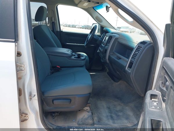 2017 RAM 1500 TRADESMAN  4X4 6'4 BOX