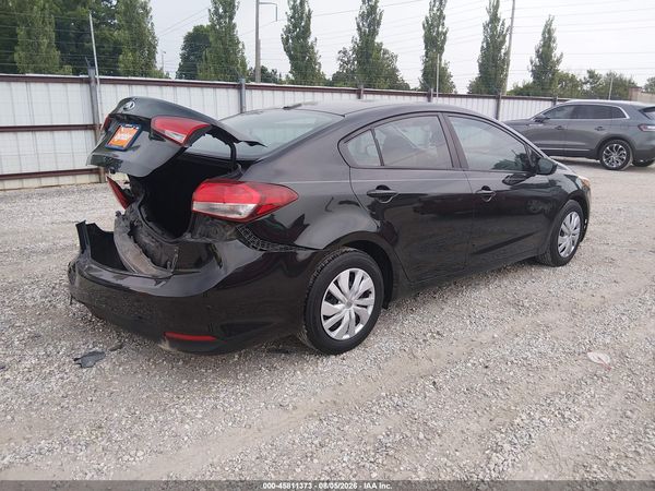 2017 KIA FORTE LX