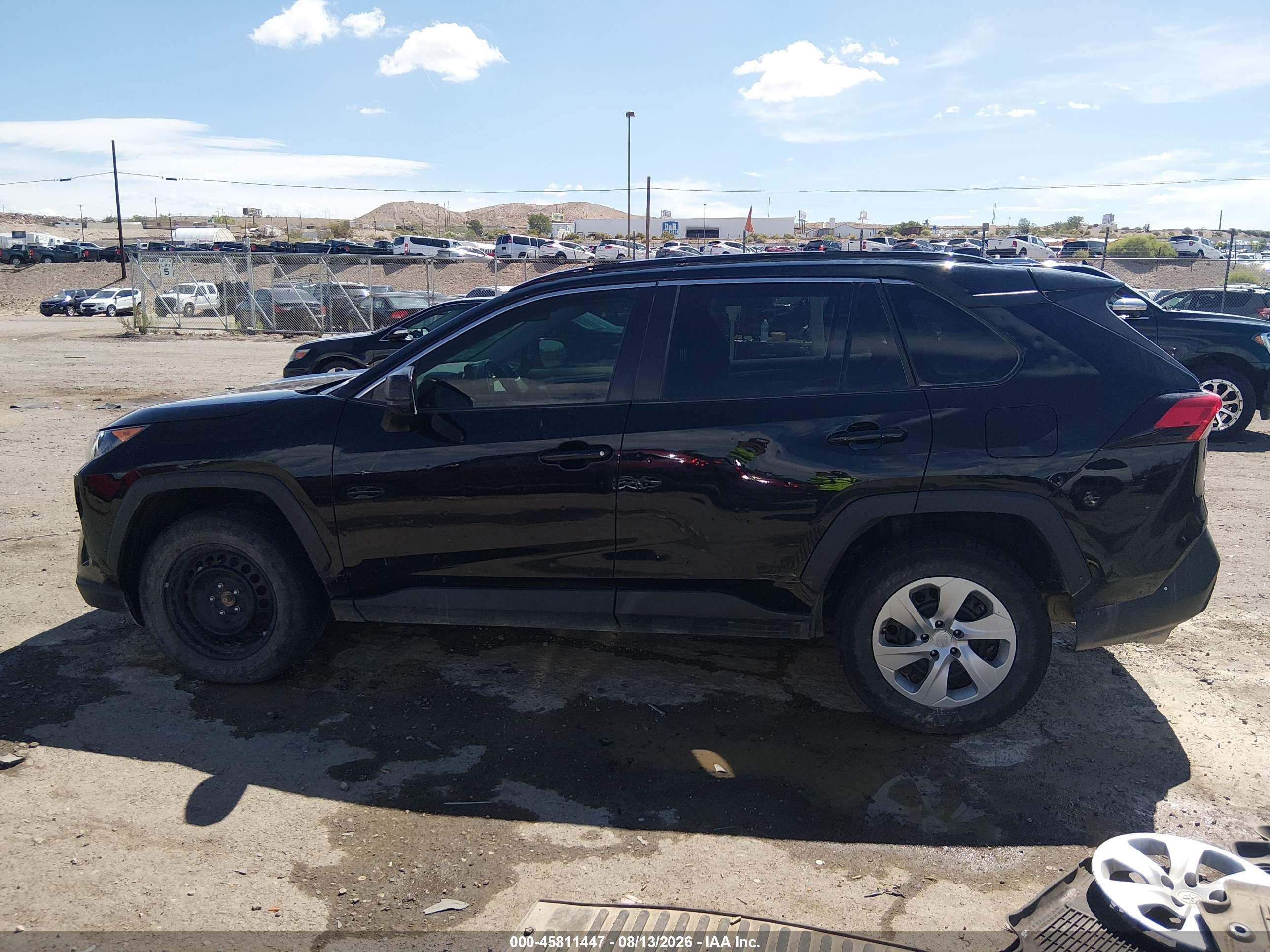 2021 TOYOTA RAV4 LE