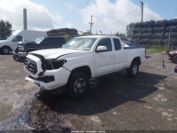 2022 TOYOTA TACOMA SR