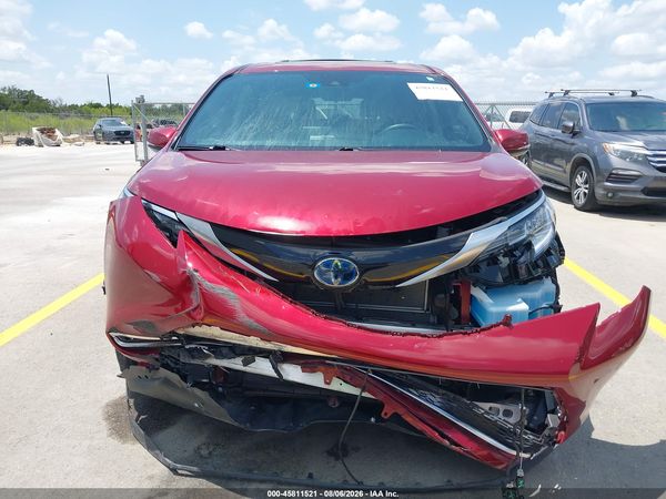 2023 TOYOTA SIENNA LIMITED