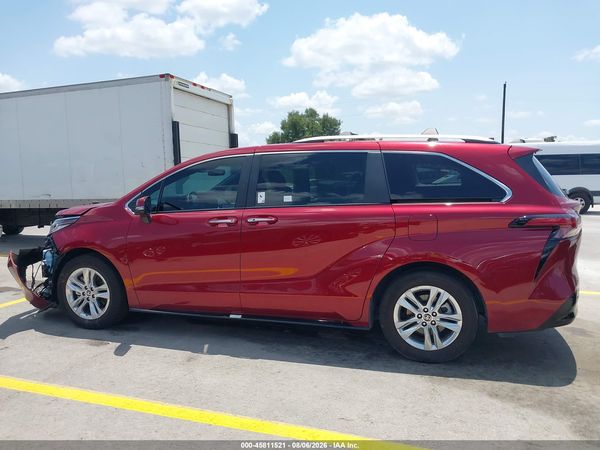 2023 TOYOTA SIENNA LIMITED