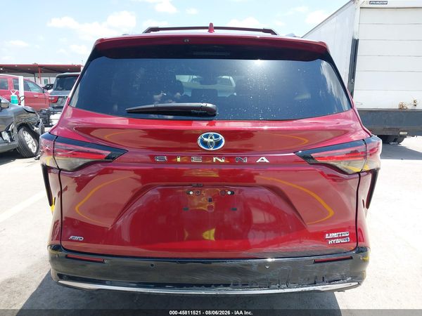 2023 TOYOTA SIENNA LIMITED