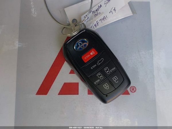 2023 TOYOTA SIENNA LIMITED