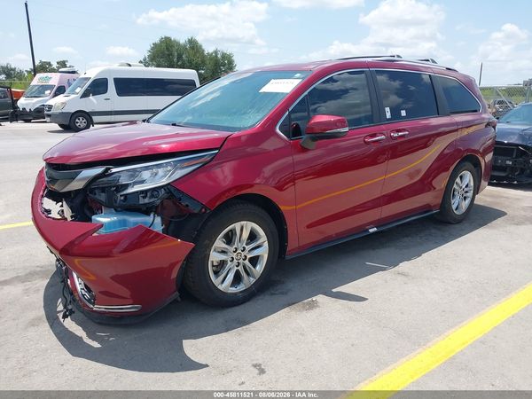 2023 TOYOTA SIENNA LIMITED