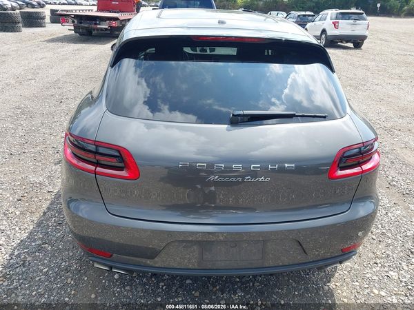 2016 PORSCHE MACAN TURBO