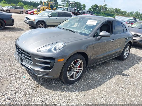 2016 PORSCHE MACAN TURBO