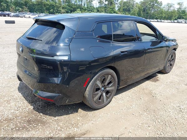 2024 BMW IX M60