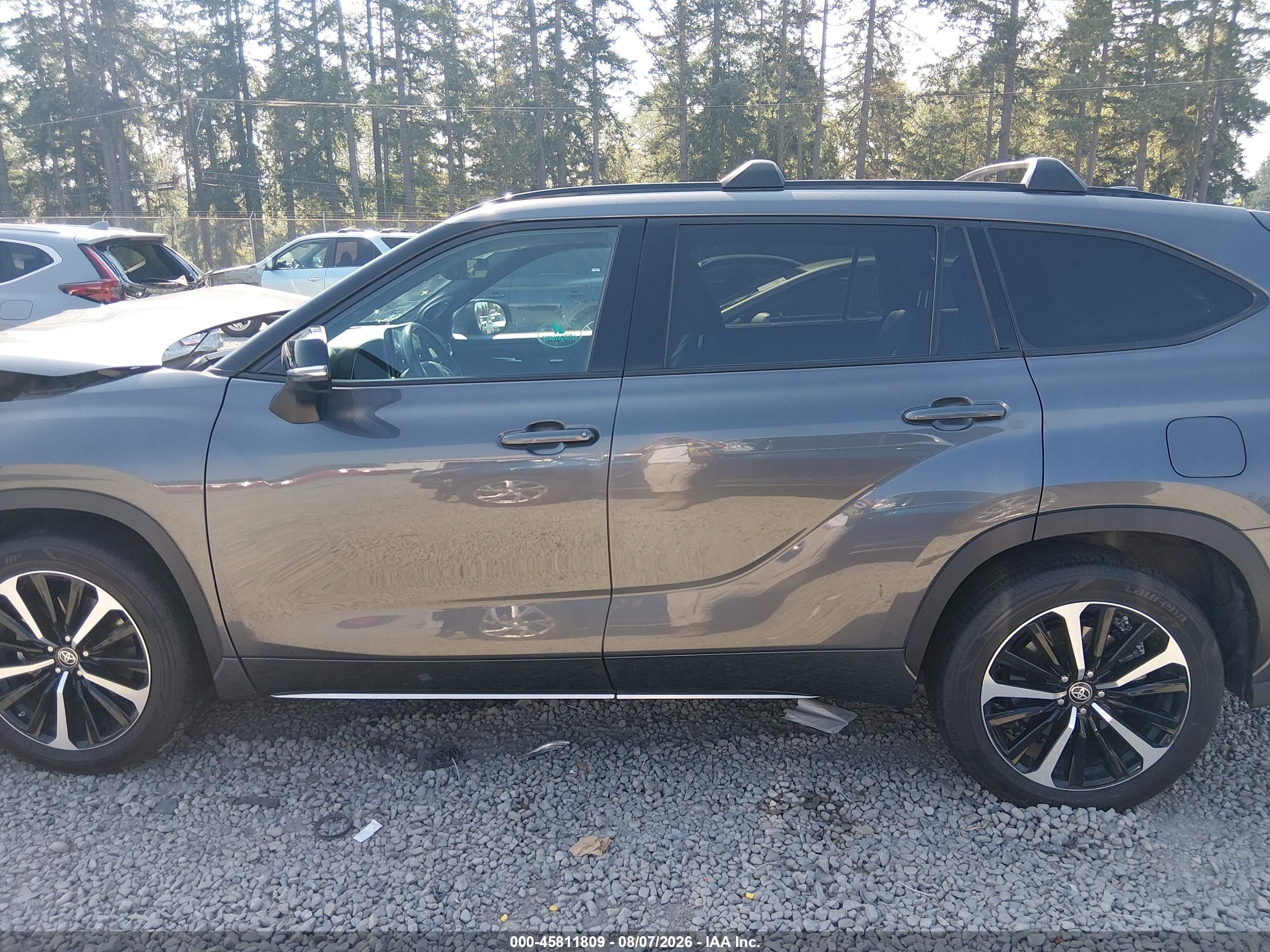2022 TOYOTA HIGHLANDER XSE