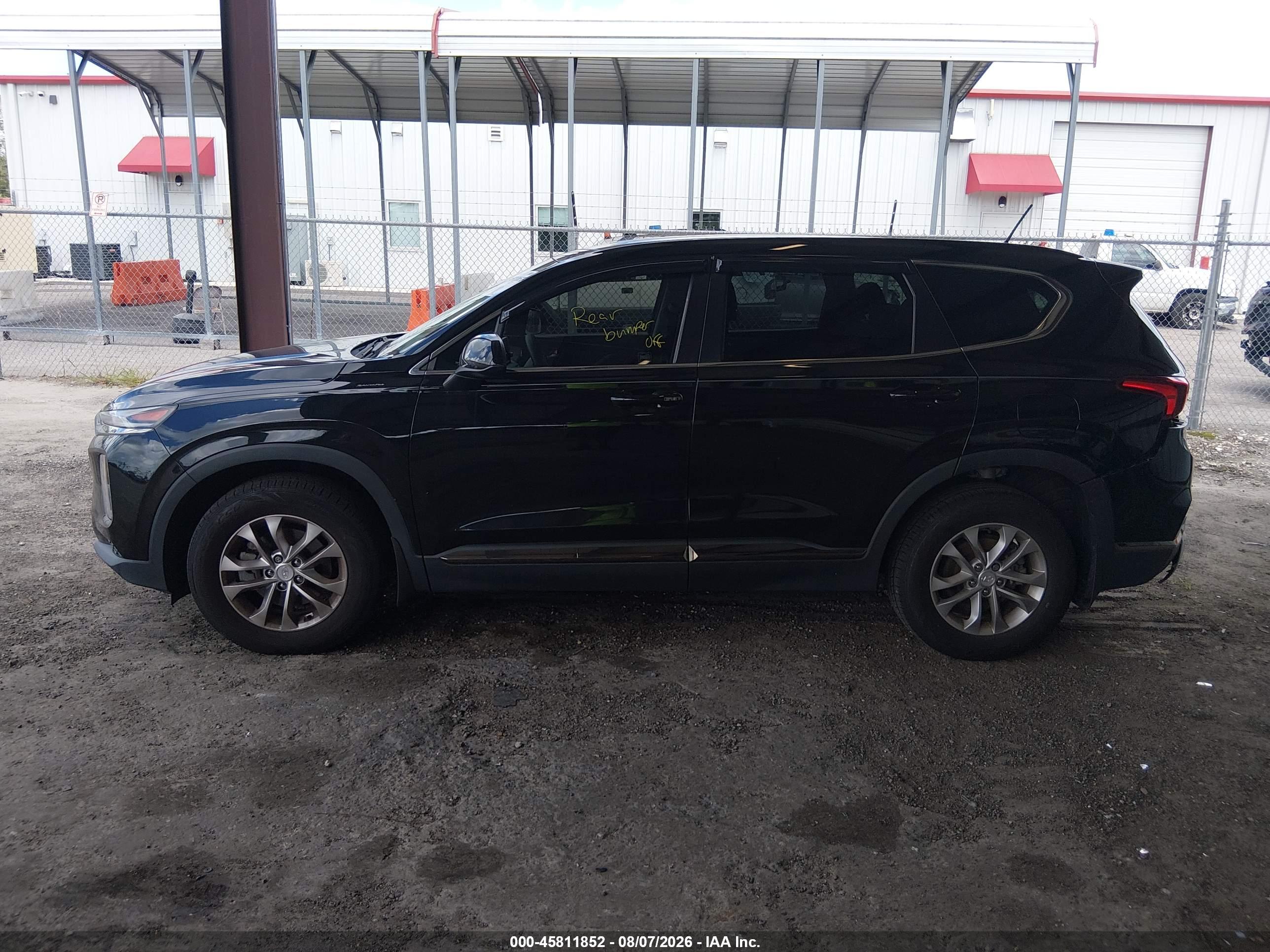 2019 HYUNDAI SANTA FE SE