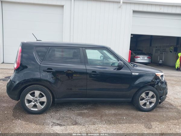 2018 KIA SOUL Base