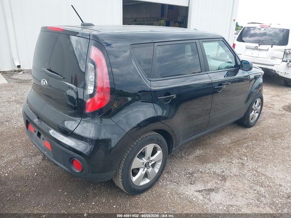 2018 KIA SOUL Base