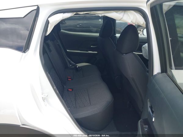 2025 NISSAN KICKS SV INTELLIGENT AWD — I8