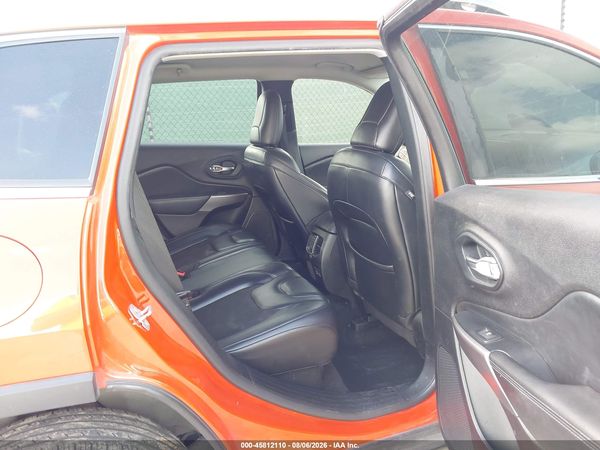 2021 JEEP CHEROKEE LATITUDE PLUS FWD