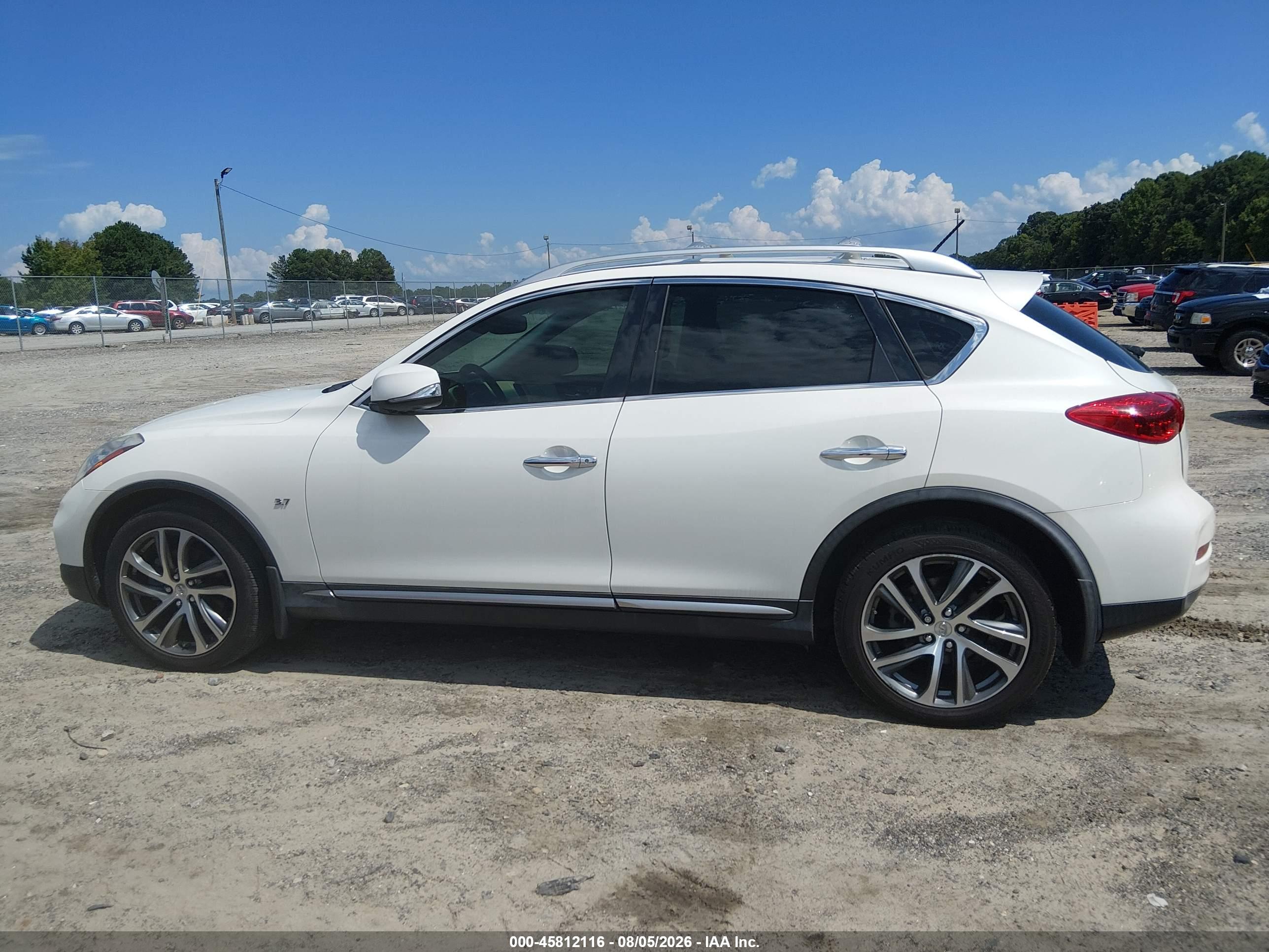 2017 INFINITI QX50