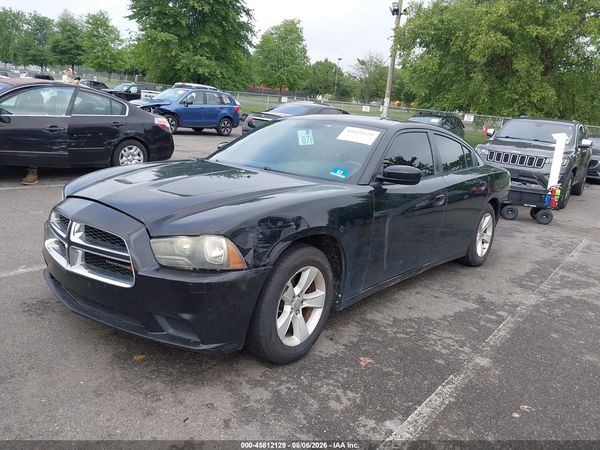 2013 DODGE CHARGER SE