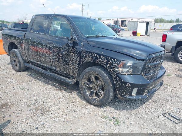 2017 RAM 1500 EXPRESS  4X4 5'7 BOX